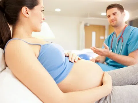 Lý do phụ nữ mang thai không nên phẫu thuật thẩm mỹ